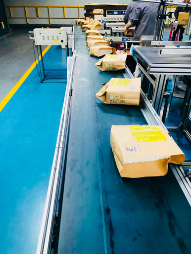 Verpackung für die Produktion biologisch abbaubarer Babywindeln
